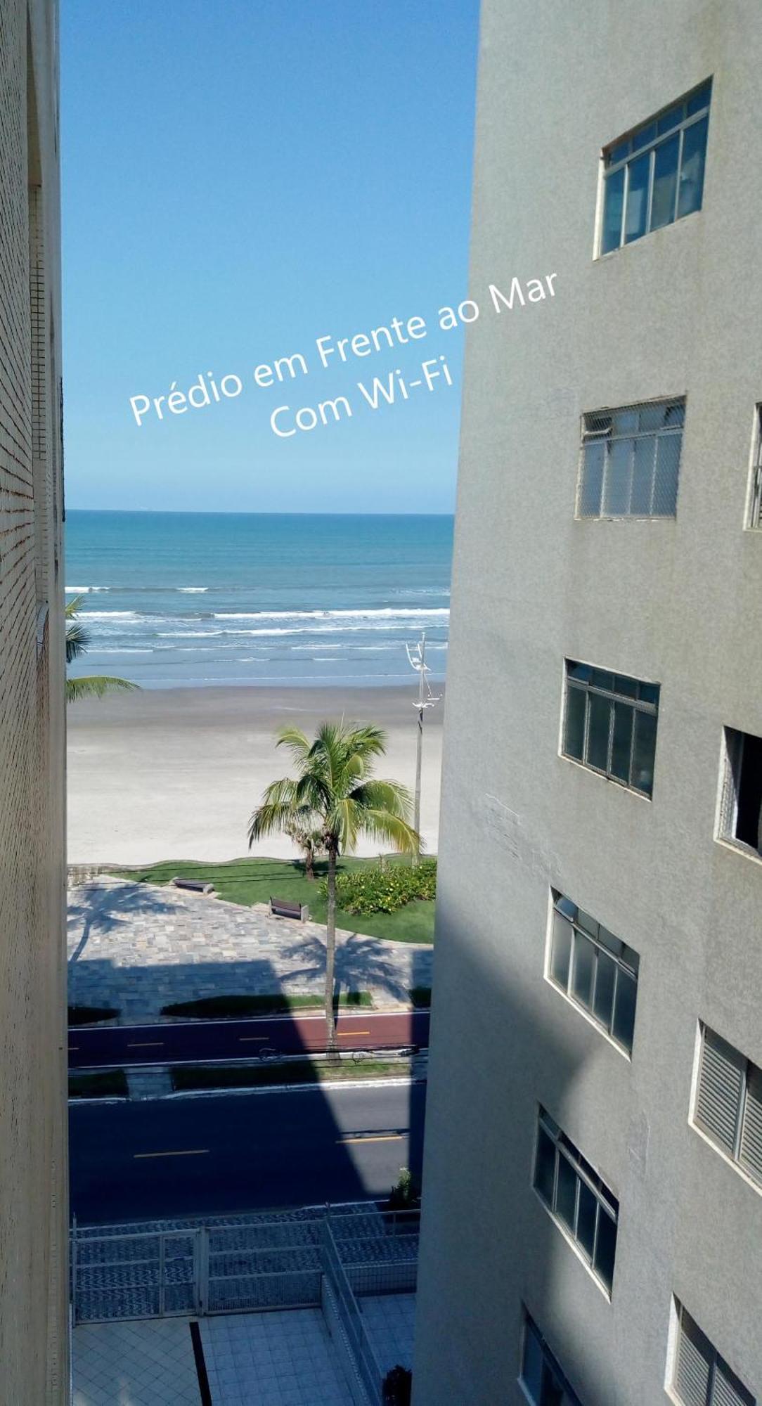 Predio Em Frente Ao Mar Apartment ปรายากรันเด ภายนอก รูปภาพ